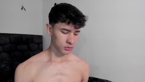 Snapshot of j_u_p_i_t_e_r chatting on 01-23-25, 12:19 Noah online show from 01-23-25, 12:19