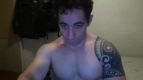 Snapshot of ja16 chatting on 12-15-25, 01:48 ja16 online show from 12-15-25, 01:48