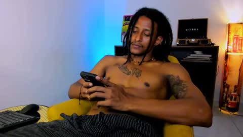 Snapshot of jaacksn chatting on 01-23-25, 02:12 jaacksn online show from 01-23-25, 02:12