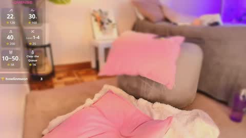 Snapshot of jaaddee_naughty chatting on 03-12-26, 09:21 Jade online show from 03-12-26, 09:21