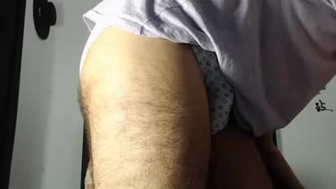 Snapshot of jack03xx_ chatting on 12-23-24, 02:35 Jack online show from 12-23-24, 02:35