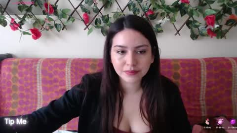 Snapshot of jack_emily11 chatting on 12-04-25, 04:27 Jack and Emily online show from 12-04-25, 04:27