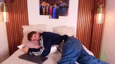 Snapshot of jack_frosst_ chatting on 11-13-25, 12:26 JACK online show from 11-13-25, 12:26