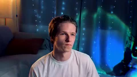 Snapshot of jack_frozt chatting on 06-14-26, 07:05 brestonsweet online show from 06-14-26, 07:05