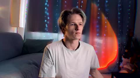 Snapshot of jack_frozt chatting on 06-16-26, 03:47 brestonsweet online show from 06-16-26, 03:47