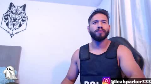 Snapshot of jack_master_muscle chatting on 10-24-25, 03:36 jack and leah online show from 10-24-25, 03:36