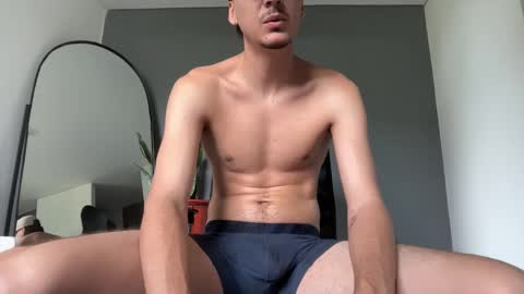 Snapshot of jack_norizz chatting on 10-25-25, 02:35 INDEPENDENT MODEL online show from 10-25-25, 02:35