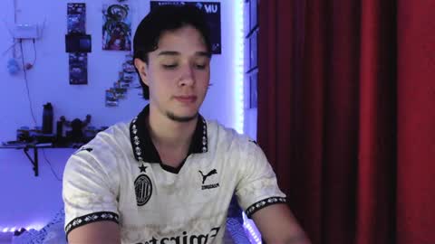 Snapshot of jack_walker190 chatting on 12-10-24, 06:01 J online show from 12-10-24, 06:01