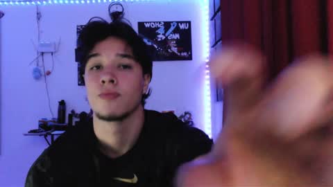 Snapshot of jack_walker190 chatting on 12-11-24, 07:09 J online show from 12-11-24, 07:09