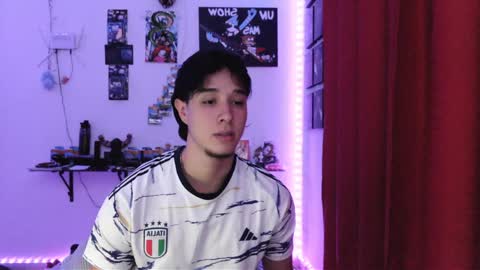 Snapshot of jack_walker190 chatting on 12-11-24, 10:14 J online show from 12-11-24, 10:14