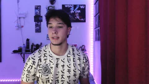 Snapshot of jack_walker190 chatting on 12-20-24, 04:42 J online show from 12-20-24, 04:42