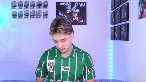 Snapshot of jack_walker190 chatting on 10-24-25, 10:00 J online show from 10-24-25, 10:00