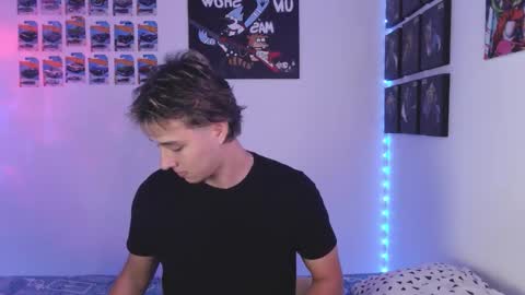 Snapshot of jack_walker190 chatting on 11-05-25, 04:23 J online show from 11-05-25, 04:23