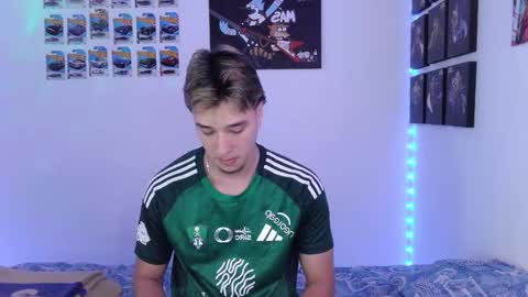 Snapshot of jack_walker190 chatting on 11-07-25, 07:47 J online show from 11-07-25, 07:47