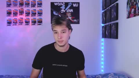 Snapshot of jack_walker190 chatting on 11-15-25, 04:43 J online show from 11-15-25, 04:43