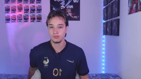 Snapshot of jack_walker190 chatting on 11-22-25, 10:03 J online show from 11-22-25, 10:03