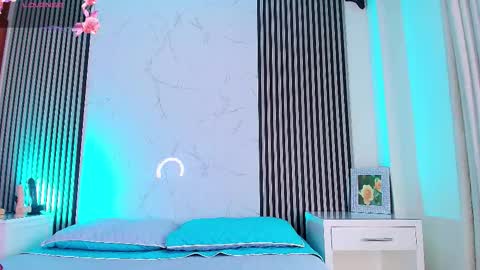 Snapshot of jackandrosse_ chatting on 10-20-25, 01:00 Jack Rosse online show from 10-20-25, 01:00