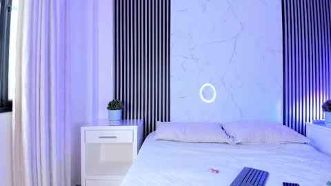 Snapshot of jackandrosse_ chatting on 11-03-25, 01:34 Jack Rosse online show from 11-03-25, 01:34