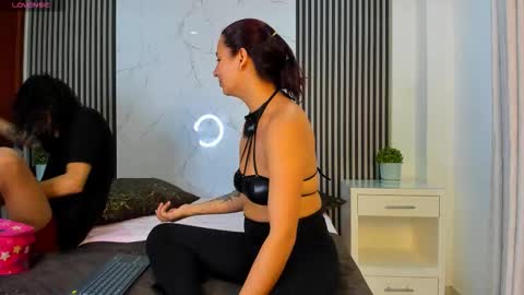 Snapshot of jackandrosse_ chatting on 12-04-25, 12:25 Jack Rosse online show from 12-04-25, 12:25