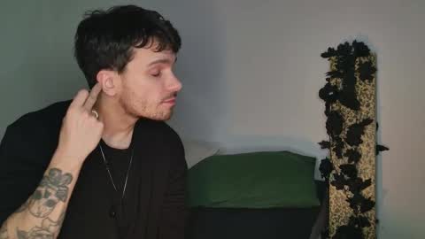 Jack  online show from 11-11-25, 10:54