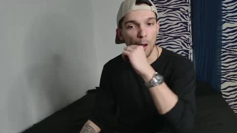 Snapshot of jackdesfeux chatting on 05-17-26, 03:59 Jack online show from 05-17-26, 03:59