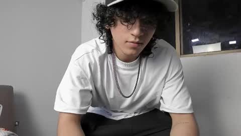 Snapshot of jackestaylor chatting on 11-28-25, 11:51 Jackes Taylor online show from 11-28-25, 11:51