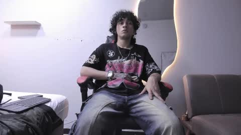 Jackes Taylor online show from 02-20-26, 06:10