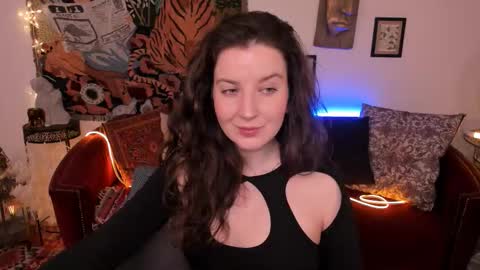 Snapshot of jackiebard chatting on 09-20-25, 01:12 Jackie Byrd online show from 09-20-25, 01:12