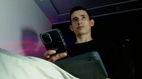 Snapshot of jackk_ho chatting on 02-14-25, 04:37 Jack online show from 02-14-25, 04:37