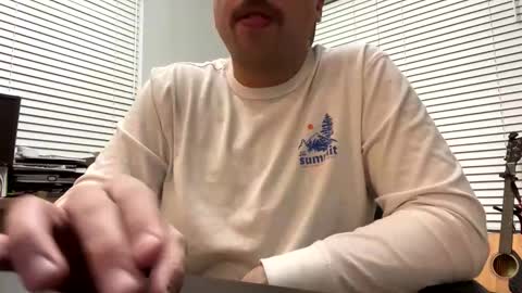 Jack Landon online show from 02-11-26, 01:54