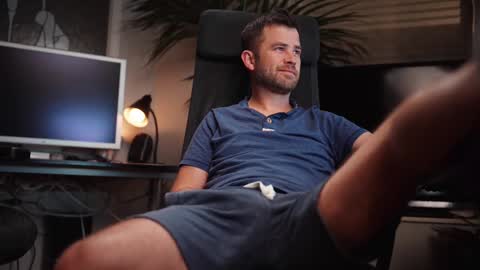 Colten Carter online show from 09-28-25, 03:23