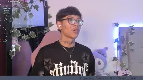 Snapshot of jacks_hotter chatting on 09-10-25, 09:48 Jackson online show from 09-10-25, 09:48