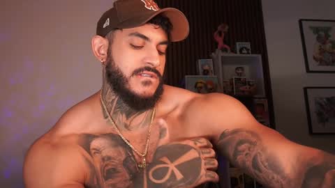 Snapshot of jackson__cottonwood chatting on 12-12-24, 01:17 JC online show from 12-12-24, 01:17