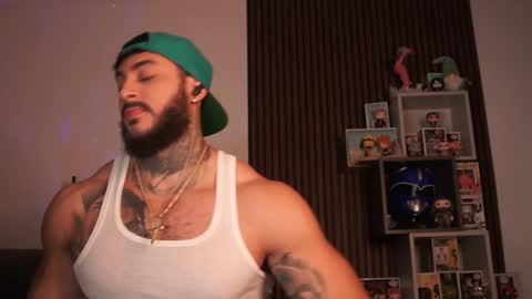 Snapshot of jackson__cottonwood chatting on 12-22-24, 01:34 JC online show from 12-22-24, 01:34