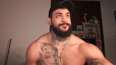 Snapshot of jackson__cottonwood chatting on 01-26-25, 06:28 JC online show from 01-26-25, 06:28