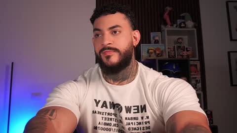 Snapshot of jackson__cottonwood chatting on 02-03-25, 06:39 JC online show from 02-03-25, 06:39