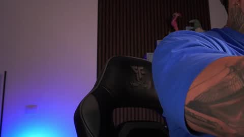 Snapshot of jackson__cottonwood chatting on 02-05-25, 09:29 JC online show from 02-05-25, 09:29