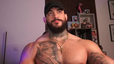 Snapshot of jackson__cottonwood chatting on 02-19-25, 05:16 JC online show from 02-19-25, 05:16