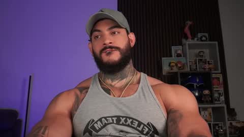 Snapshot of jackson__cottonwood chatting on 02-23-25, 03:35 JC online show from 02-23-25, 03:35