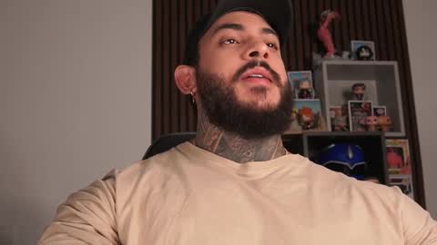 Snapshot of jackson__cottonwood chatting on 03-05-25, 06:34 JC online show from 03-05-25, 06:34