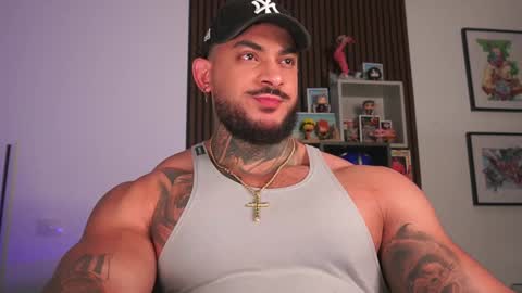 Snapshot of jackson__cottonwood chatting on 03-09-25, 03:01 JC online show from 03-09-25, 03:01