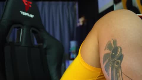 Snapshot of jackson__cottonwood chatting on 09-10-25, 01:16 JC online show from 09-10-25, 01:16