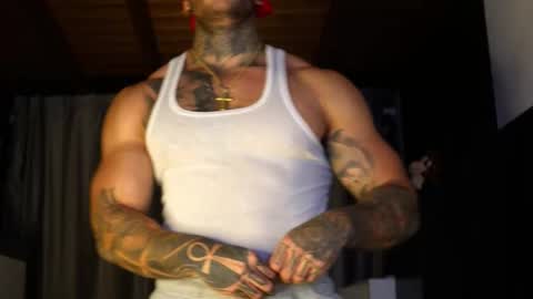 Snapshot of jackson__cottonwood chatting on 10-18-25, 06:52 JC online show from 10-18-25, 06:52