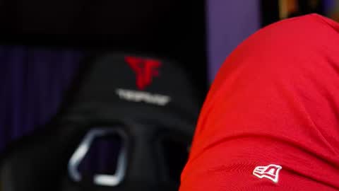 Snapshot of jackson__cottonwood chatting on 10-23-25, 06:02 JC online show from 10-23-25, 06:02