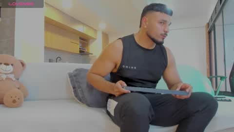 Jackson Wayne online show from 10-08-25, 10:40