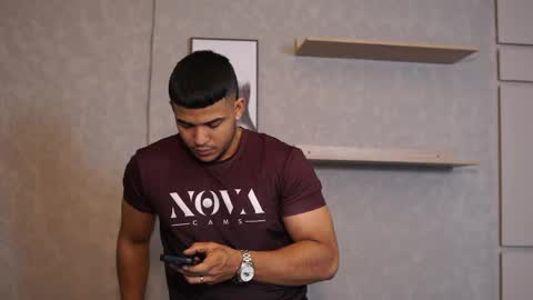 Jackson Bell online show from 04-25-26, 01:41