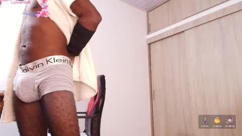 Snapshot of jacksonking27 chatting on 11-25-25, 10:43 Jackson online show from 11-25-25, 10:43