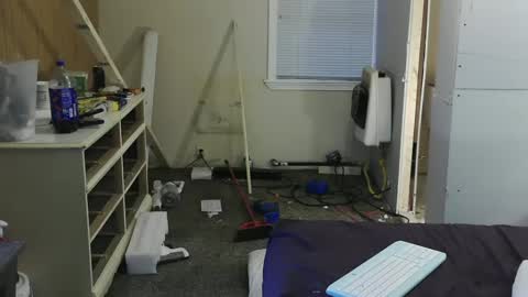 Snapshot of jacksonmale1974 chatting on 12-22-24, 01:00 funtimes49203 online show from 12-22-24, 01:00