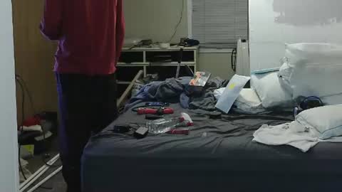 Snapshot of jacksonmale1974 chatting on 12-25-24, 07:57 funtimes49203 online show from 12-25-24, 07:57