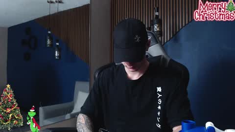 Jackson Olsen online show from 12-24-24, 01:06